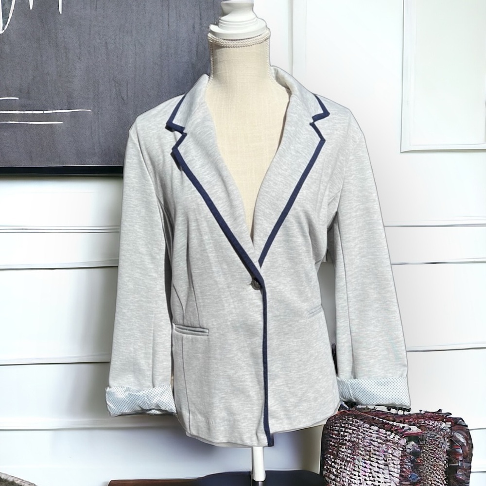Ellen Tracy Gray Blazer with Navy Trim